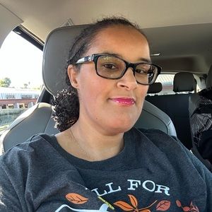 Meet your Posher, Bethany